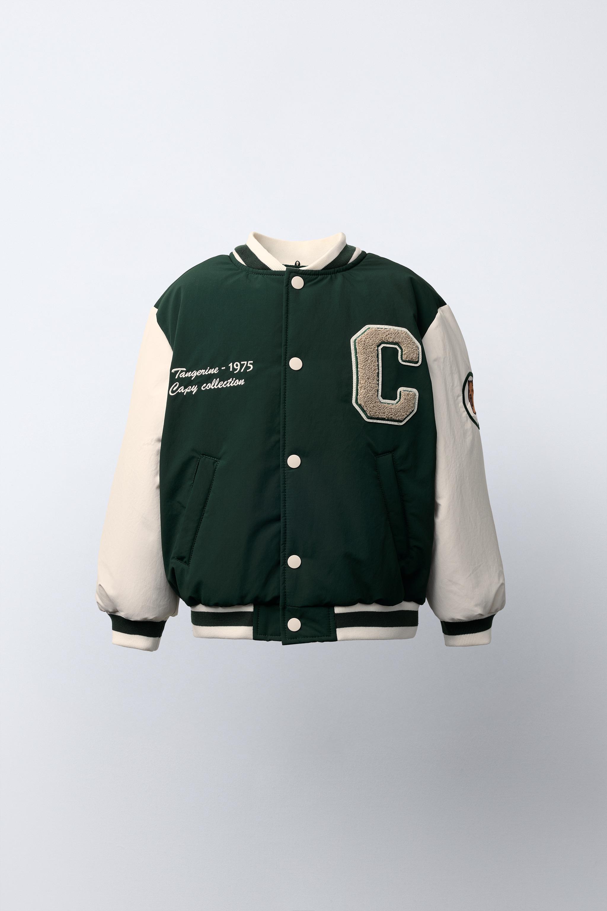 BOMBER JACKET WITH REMOVABLE HOODIE, FLEECE INTERIOR, AND NYLON CAPYBARA CAPYFUN ©